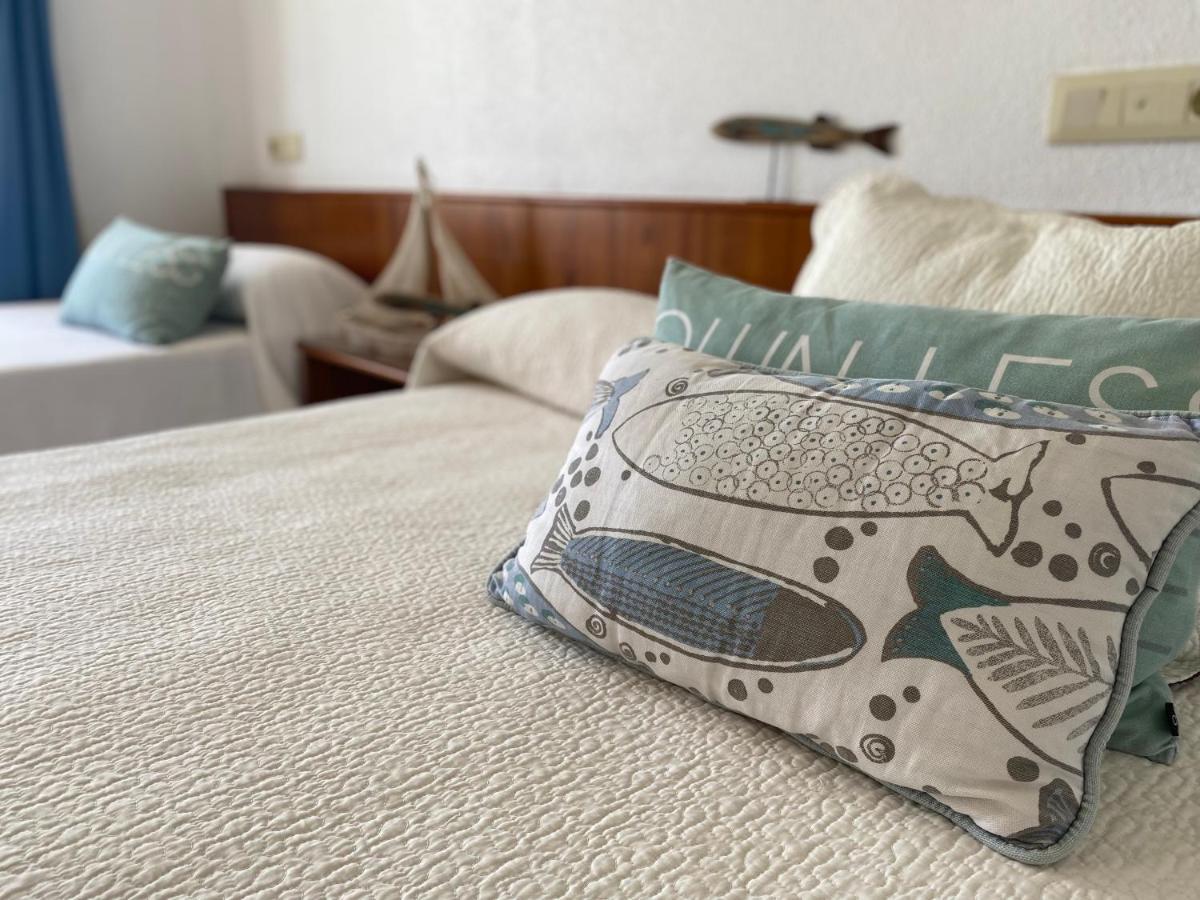 Hostal Blayet Valencia Eksteriør billede