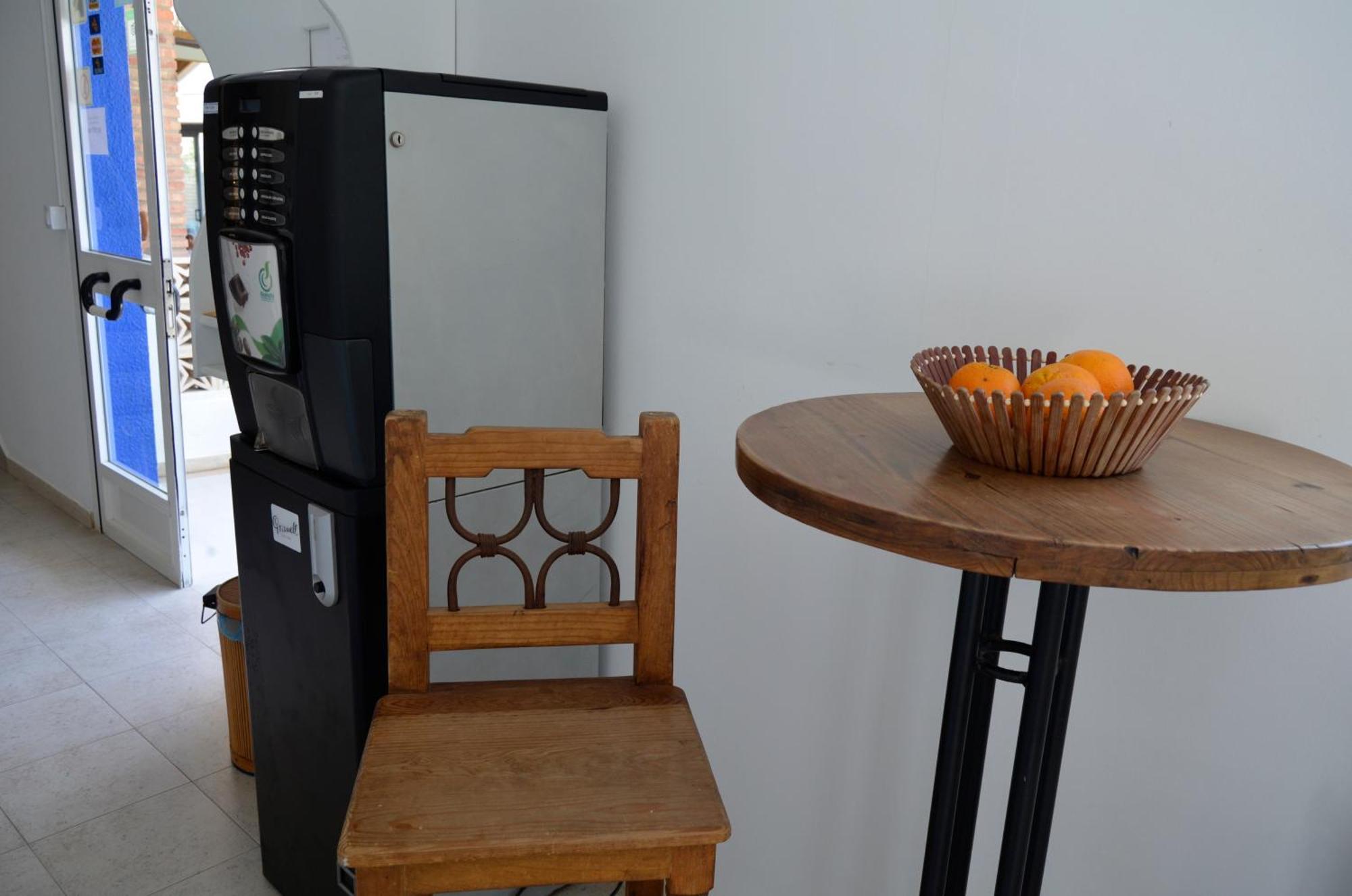 Hostal Blayet Valencia Eksteriør billede