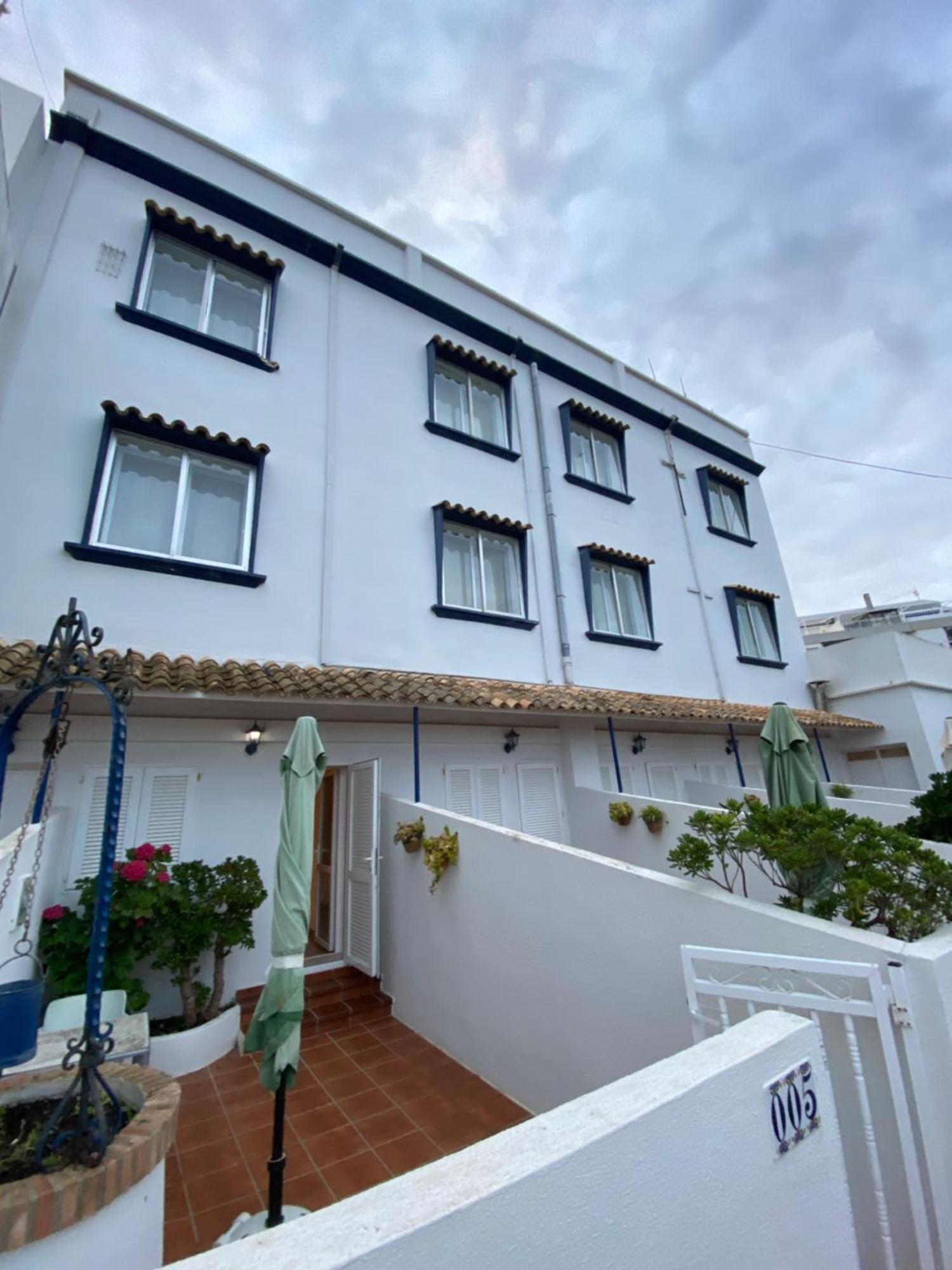 Hostal Blayet Valencia Eksteriør billede